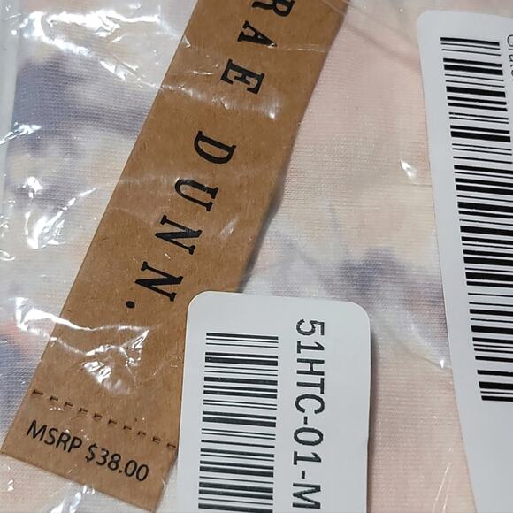 Rae Dunn Tie-dye T-Shirt GRATEFUL Sz Medium Short Sleeve Peach Gray Graphic - Picture 6 of 7